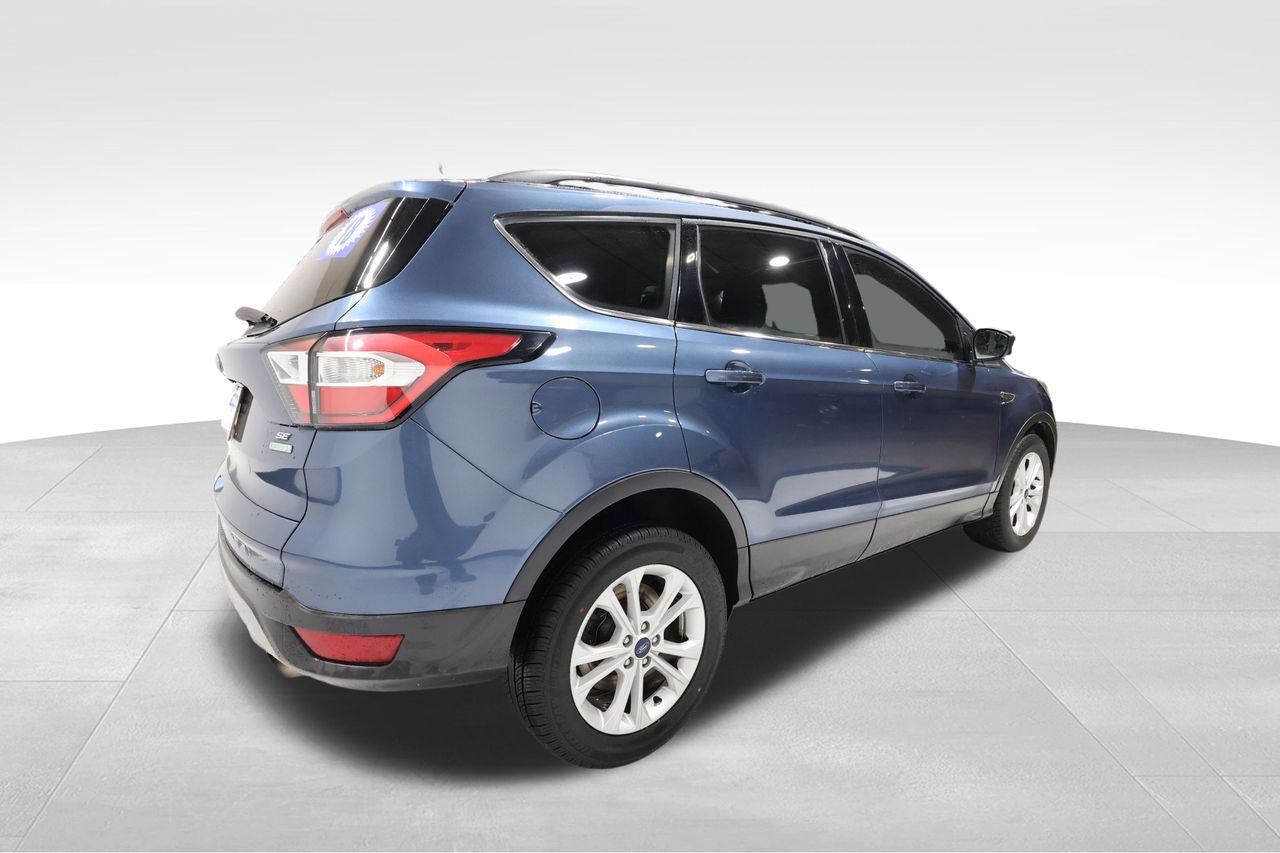 2018 Ford Escape SE photo 3