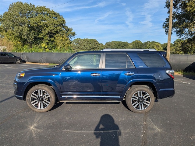 2023 Toyota 4Runner Limited photo 9