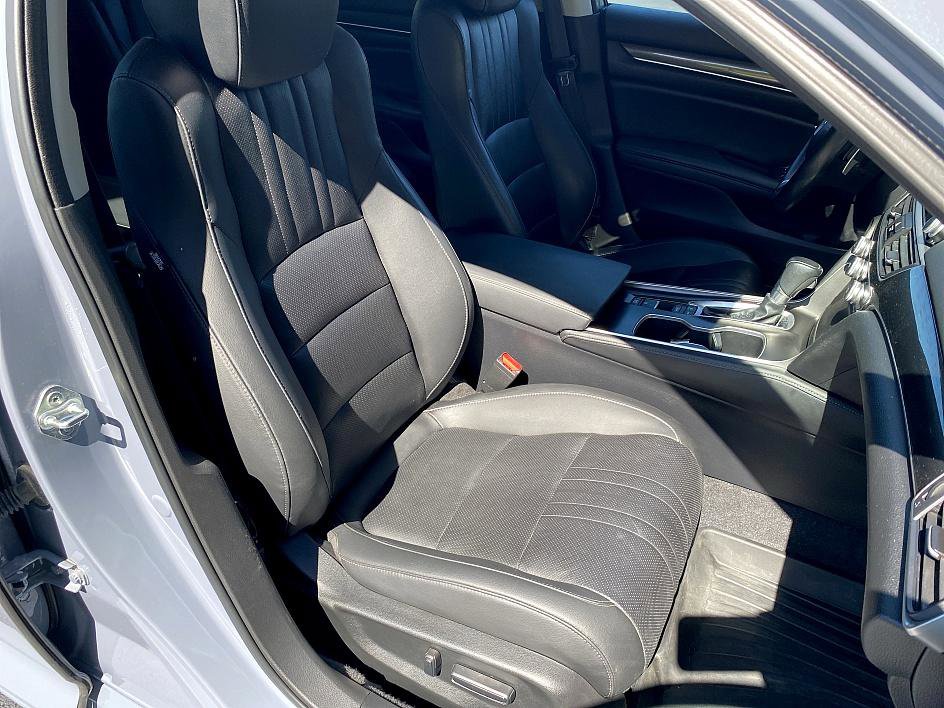 2022 Honda Accord Sport SE photo 13
