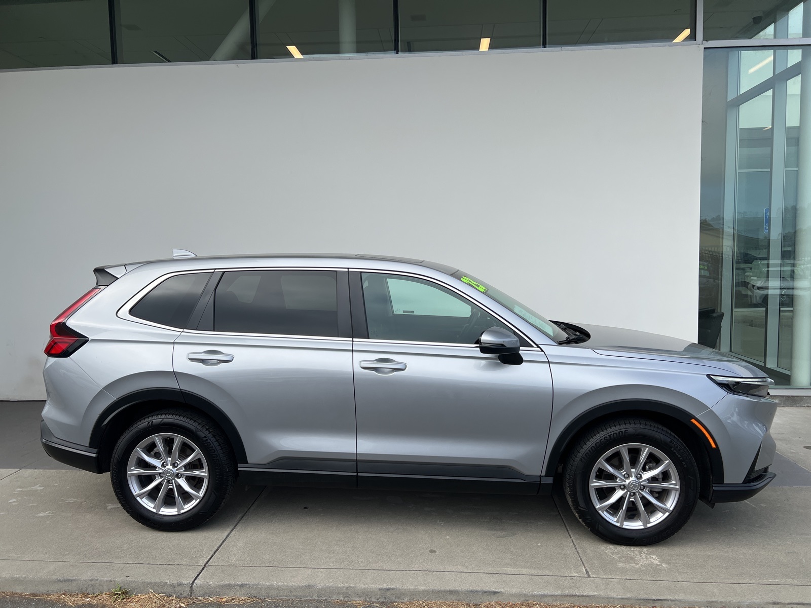 2023 Honda CR-V EX photo 3
