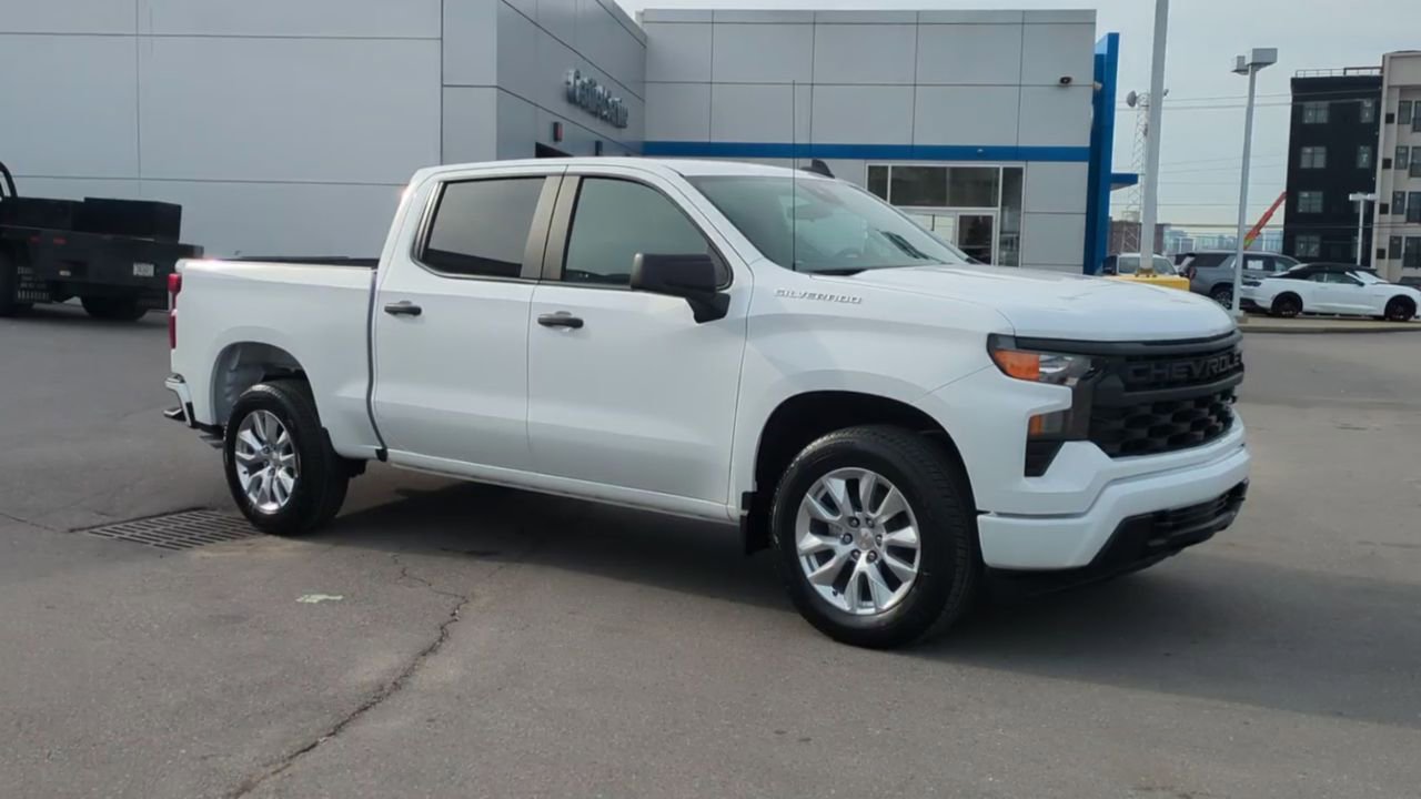 Used 2024 Summit White Chevrolet Custom image 2