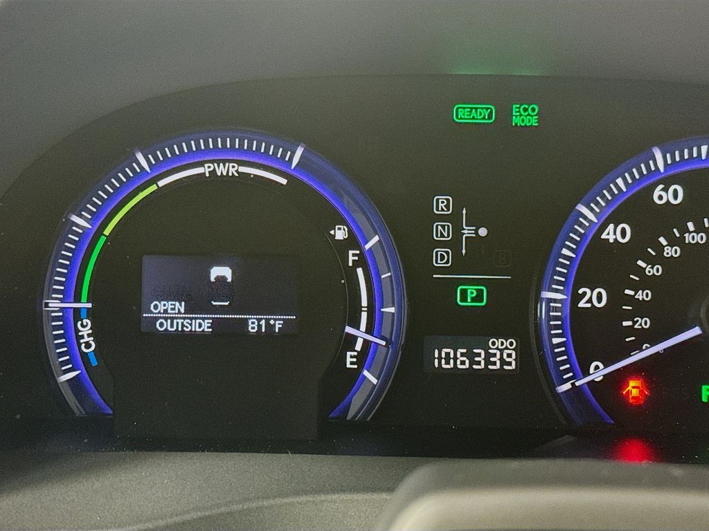 2010 Lexus HS 250h photo 14