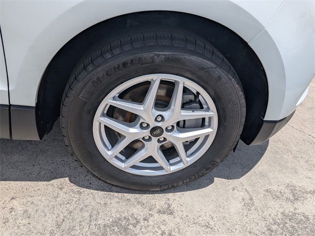 2024 Ford Edge SEL photo 16