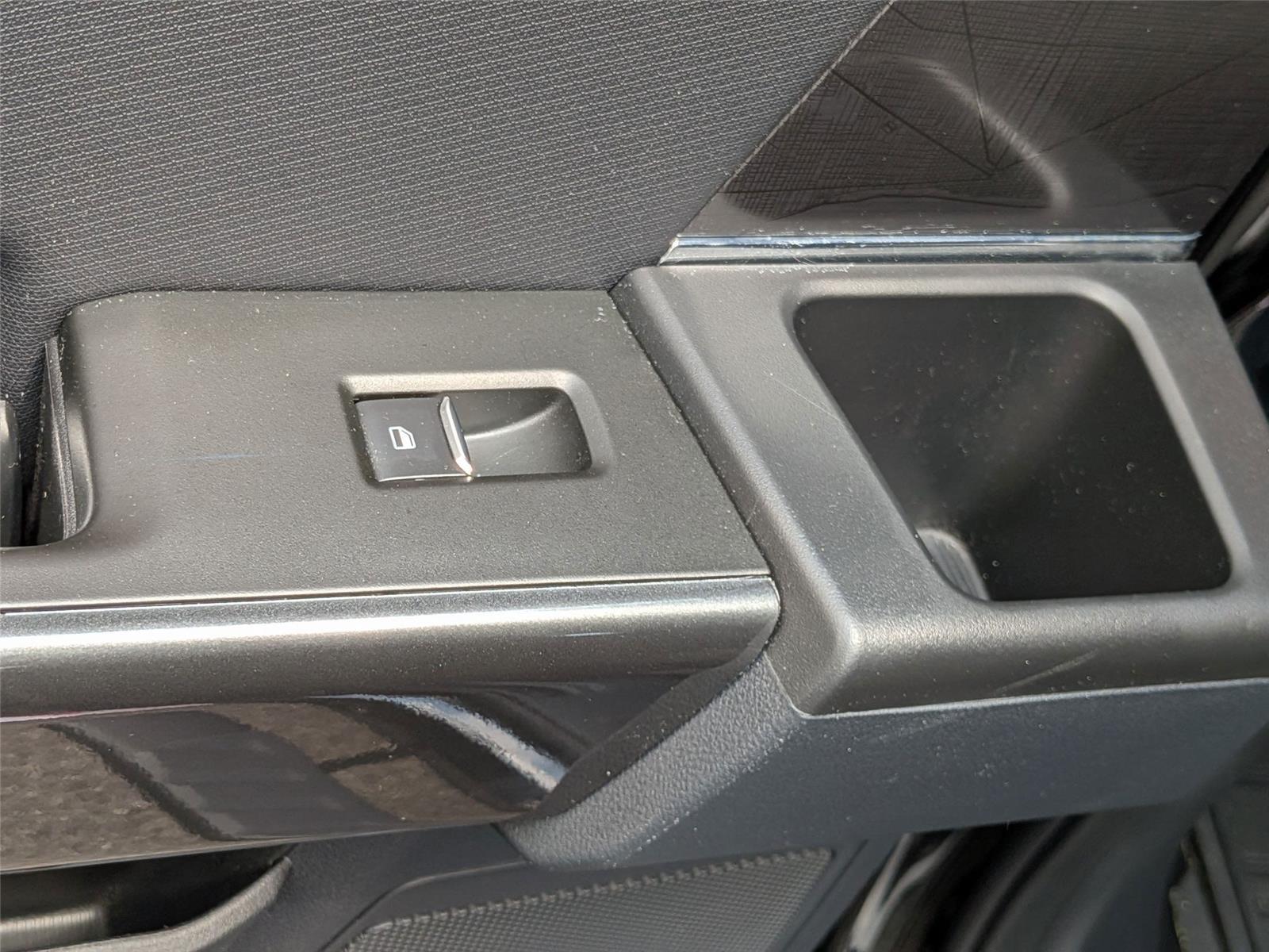 2022 Ford F-150 XLT photo 24