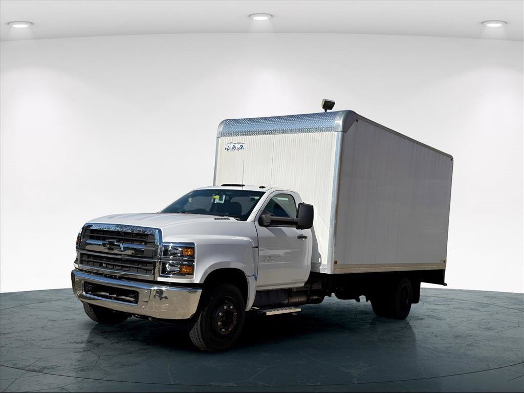 2023 Chevrolet Silverado 4500 Medium Duty Chassis Cab Work Truck's photo
