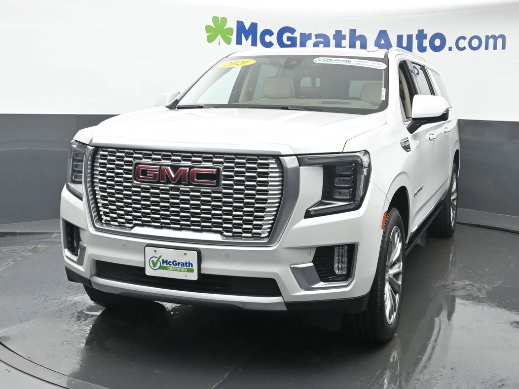 2021 Gmc Yukon XL Denali photo 3