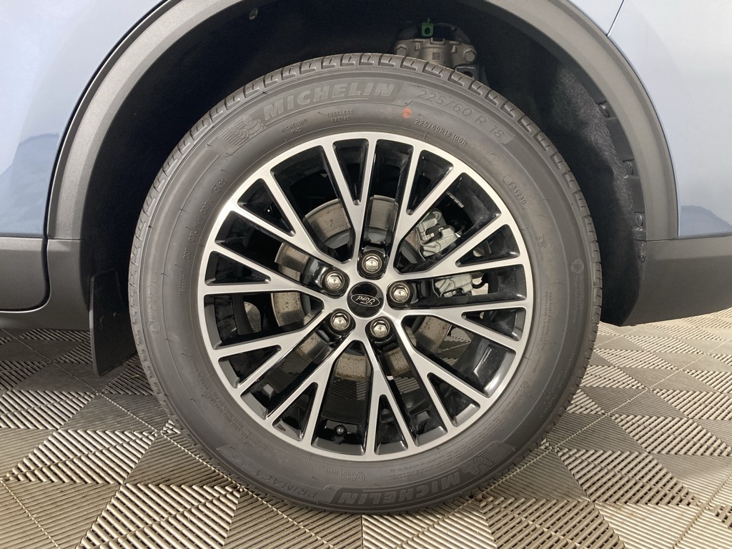 2025 Ford Escape Plug-In Hybrid photo 13