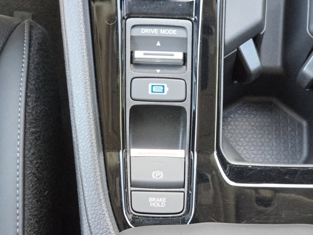 2023 Honda Accord Hybrid EX-L photo 16