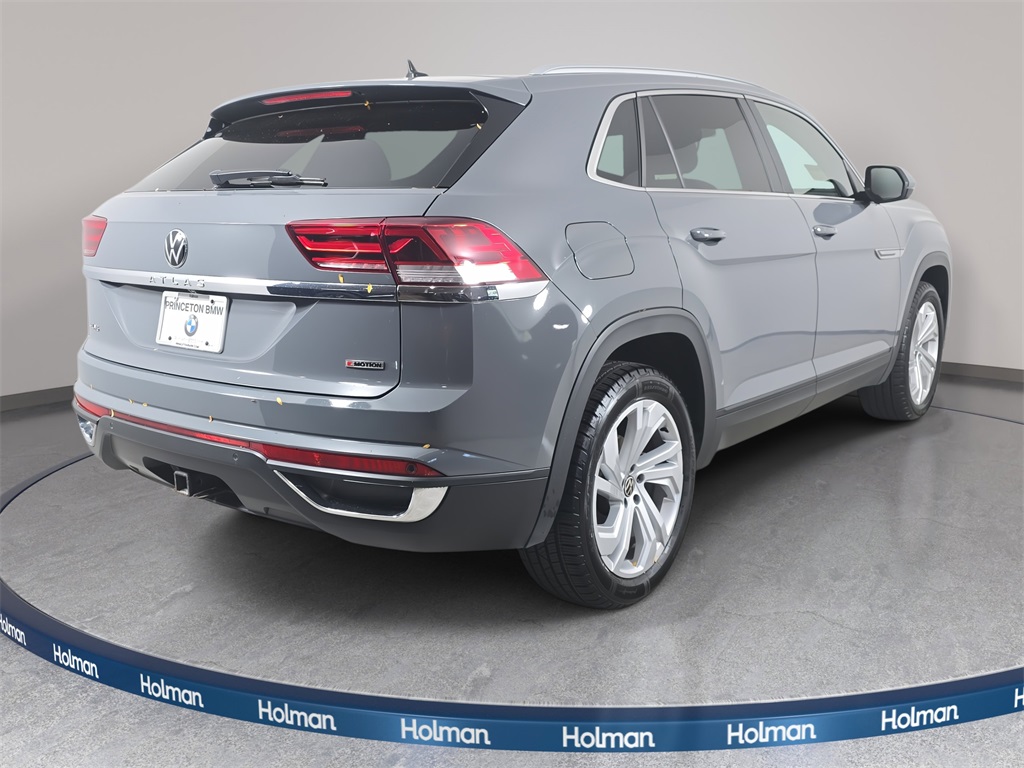 2020 Volkswagen Atlas Cross Sport V6 SEL photo 2
