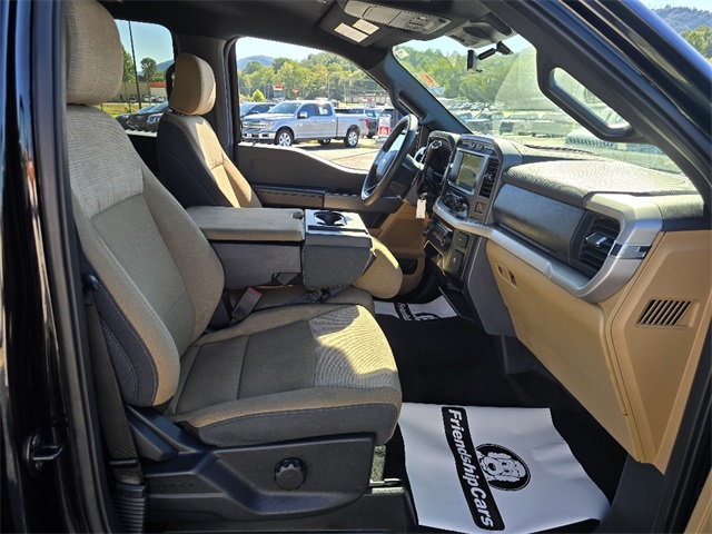 2023 Ford F-150 XLT photo 10