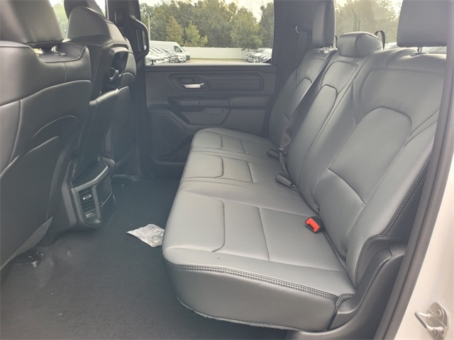 2025 Ram 1500 Tradesman photo 3