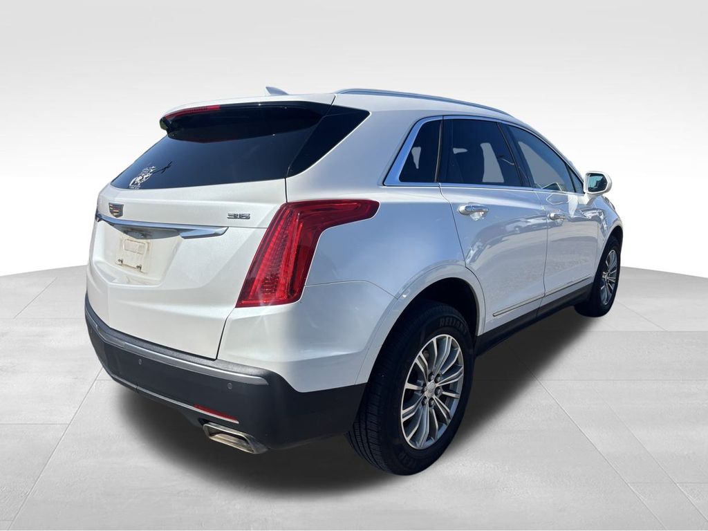 2018 Cadillac XT5 Luxury photo 4