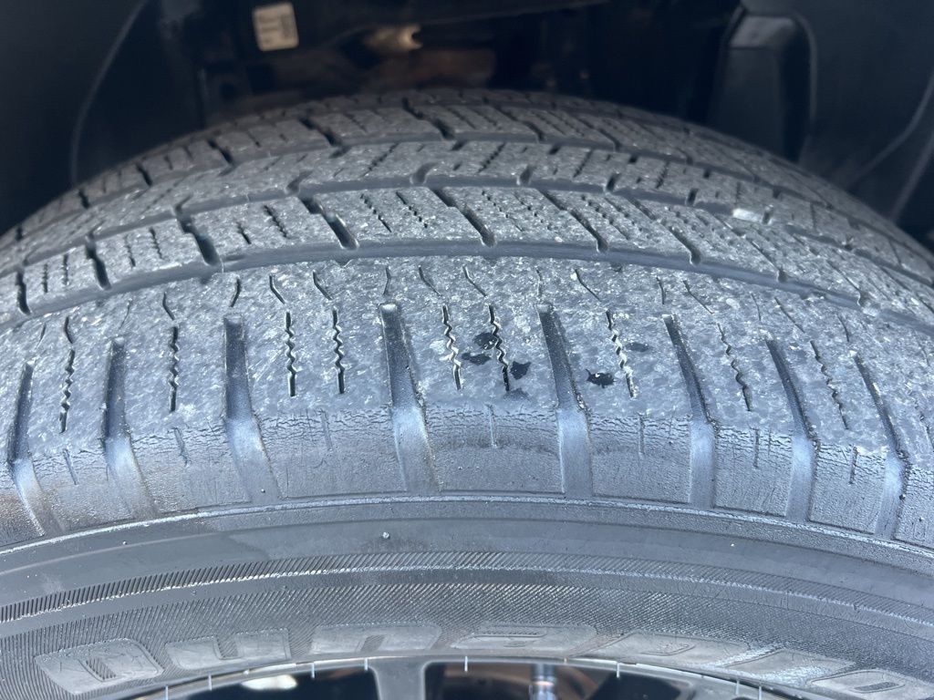 2021 Nissan Frontier Crew Cab photo 31