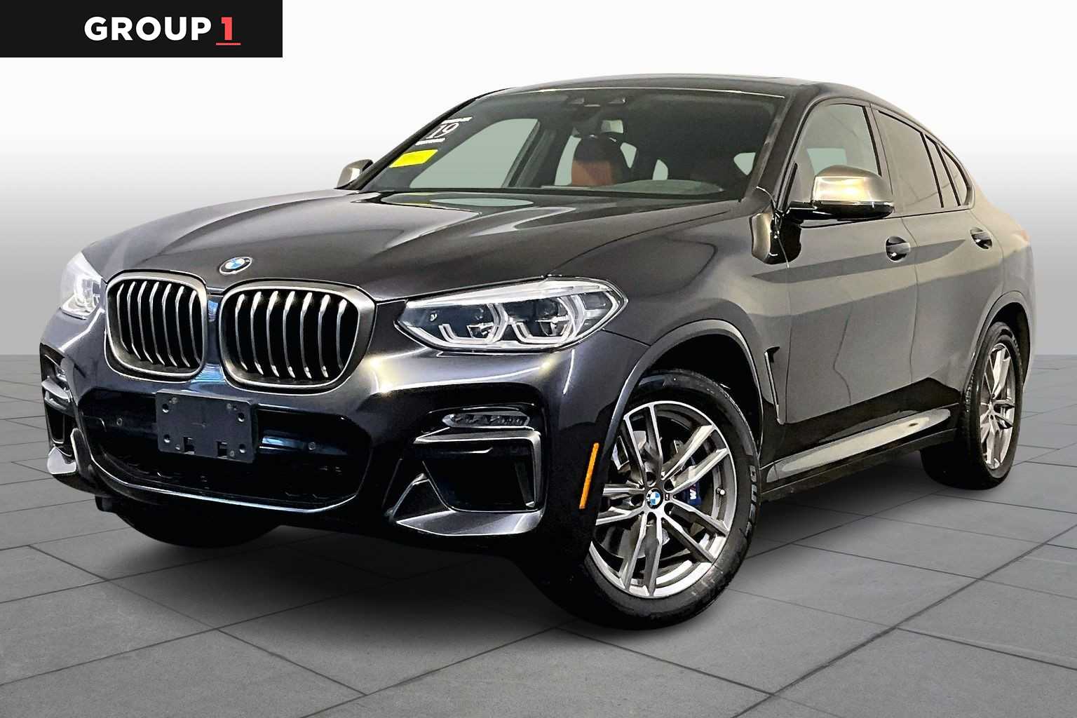2019 BMW X4 M40i's photo