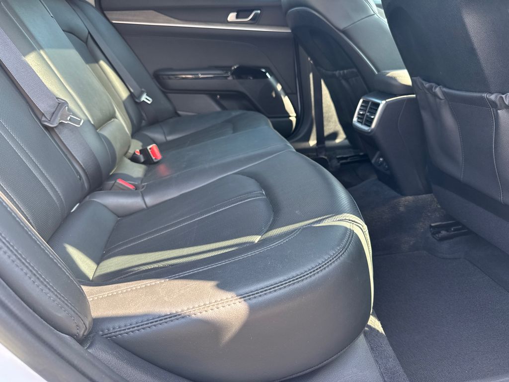 2022 Kia K5 EX photo 14