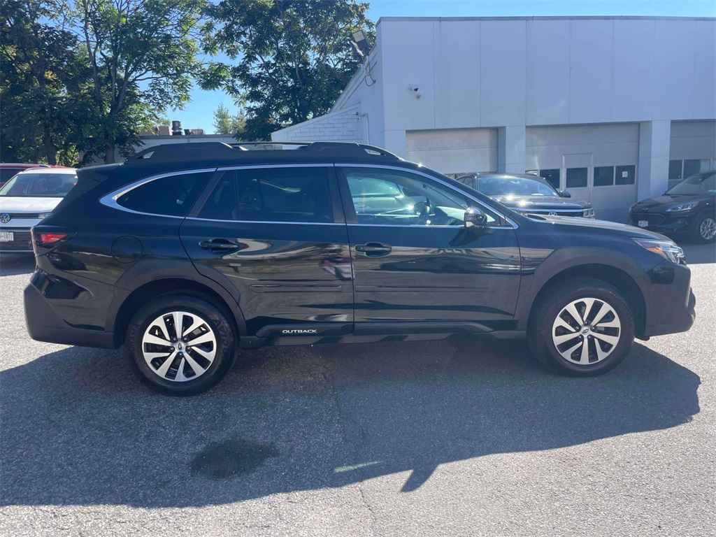 2023 Subaru Outback Premium photo 3