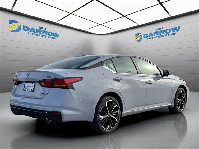 2025 Nissan Altima 2.5 SR photo 4