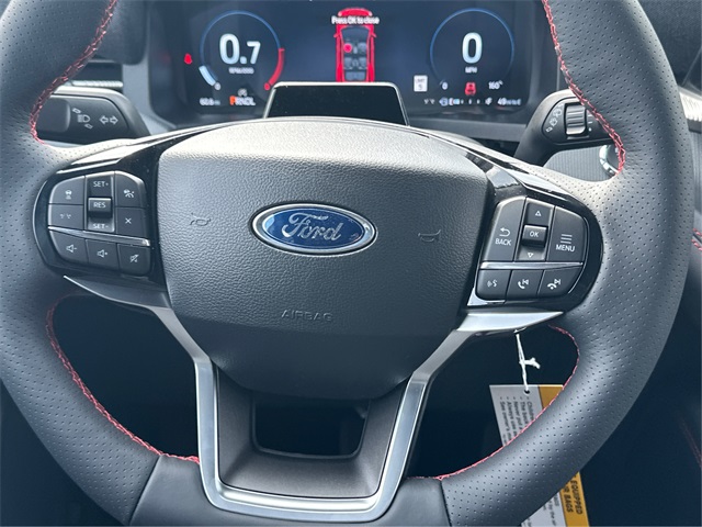 2025 Ford Explorer ST-Line photo 21