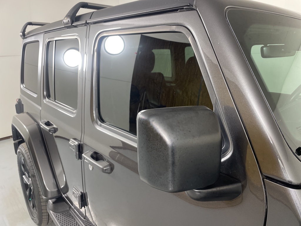 2022 Jeep Wrangler Unlimited Sahara 4xe photo 12