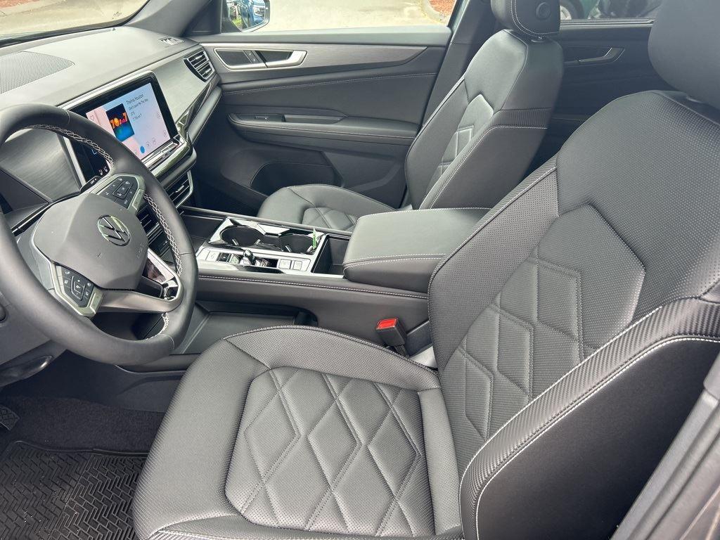 2025 Volkswagen Atlas Cross Sport SE Technology photo 10