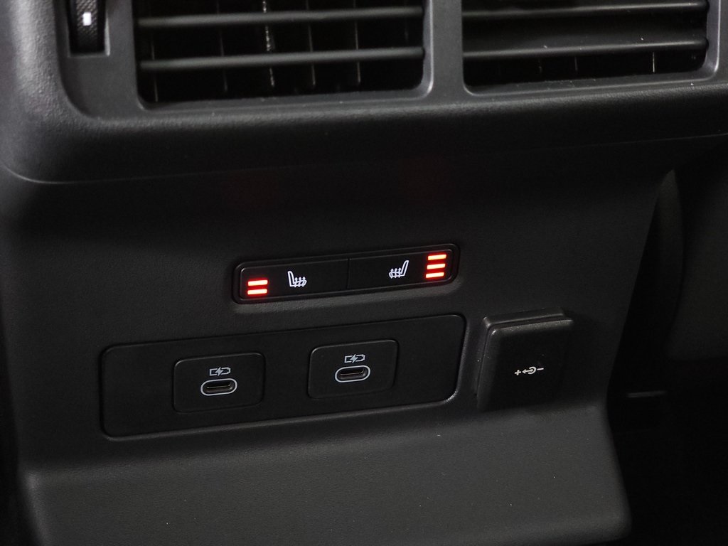 2026 LAND ROVER RANGE ROVER VELAR - Image 34