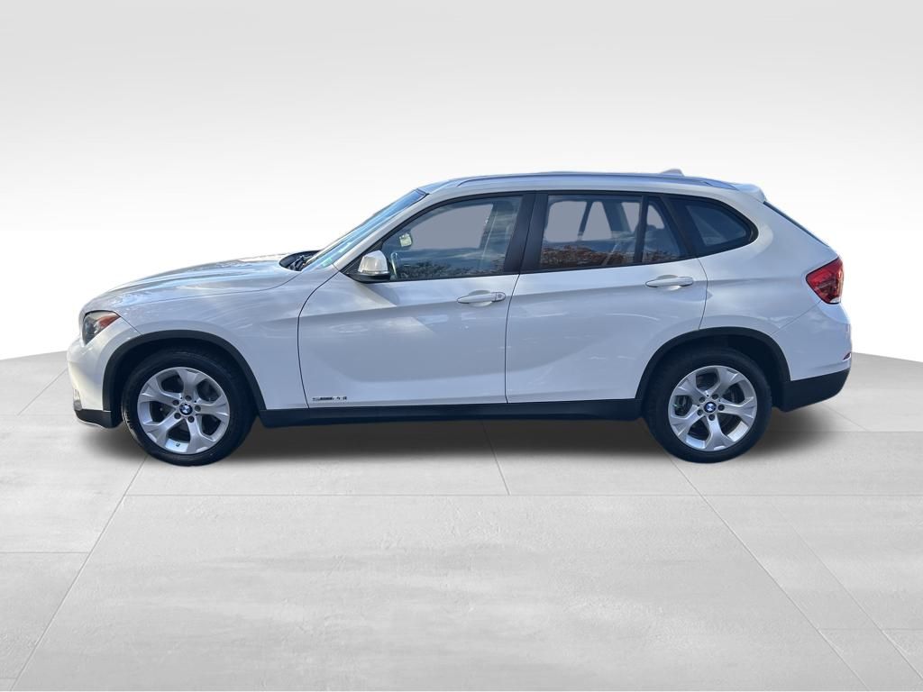 2015 Bmw X1 sDrive28i photo 2