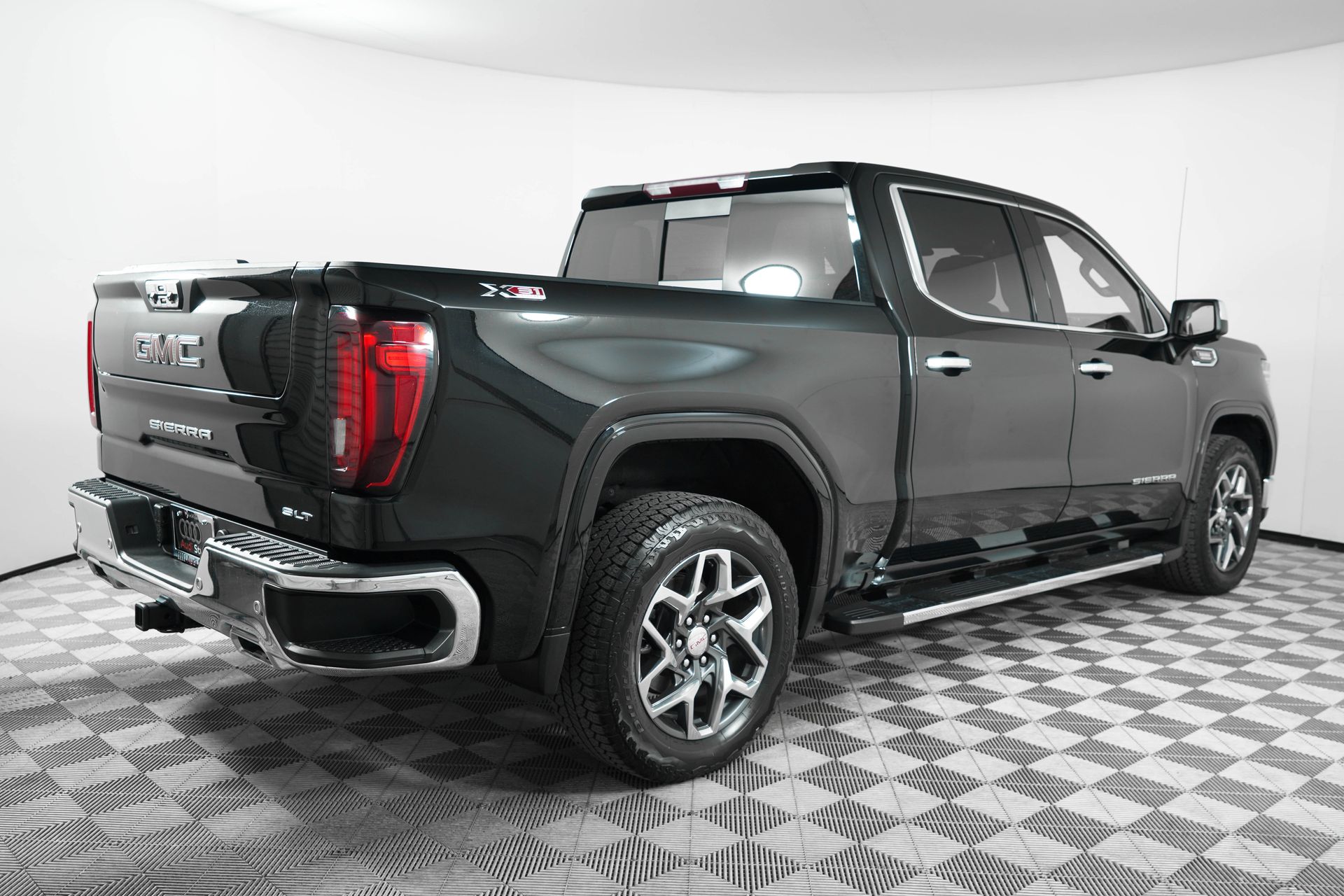 2023 Gmc Sierra 1500 SLT photo 8