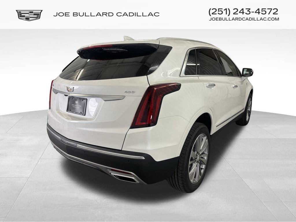 2025 Cadillac XT5 Premium Luxury photo 2