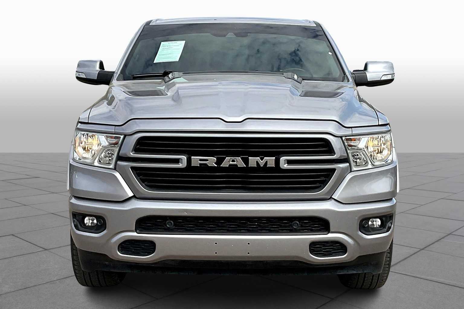 2022 Ram 1500 Laramie photo 2