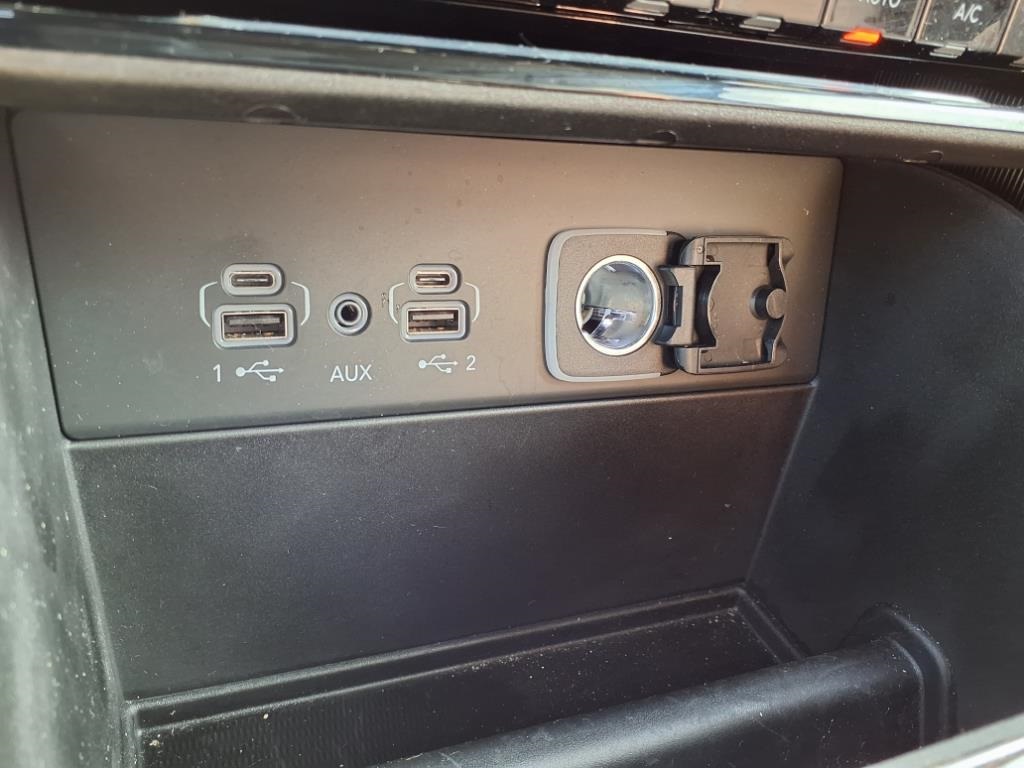 2024 Jeep Grand Cherokee Limited photo 16