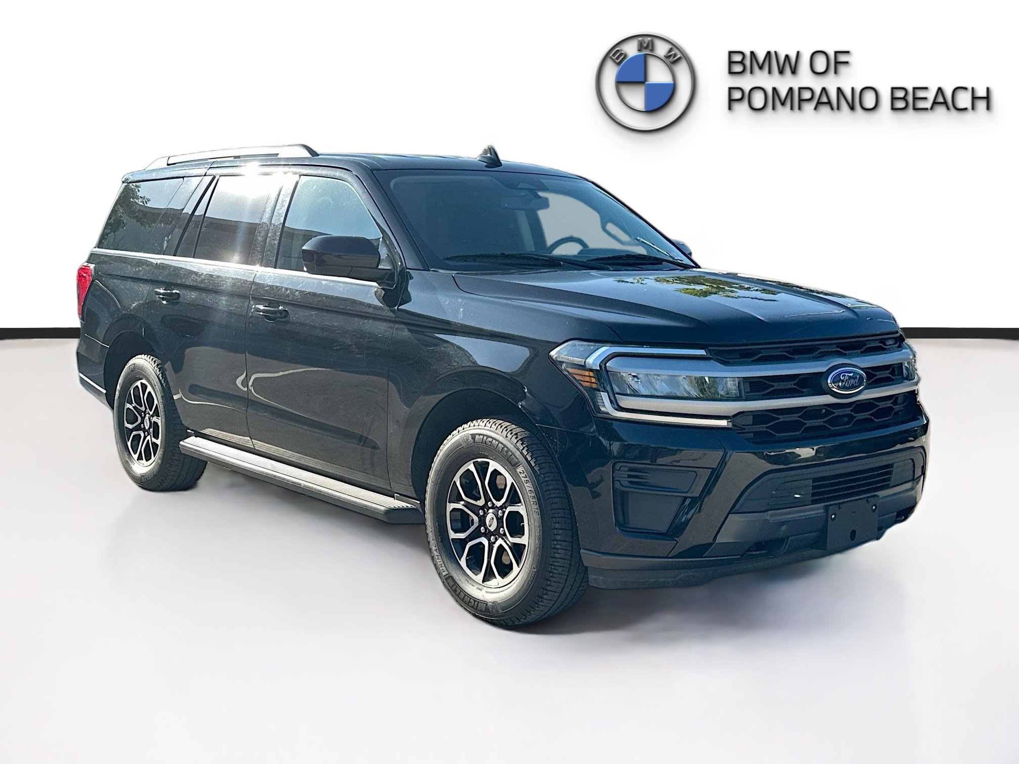 2022 Ford Expedition XLT's photo