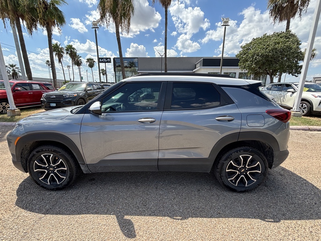 2022 Chevrolet Trailblazer ACTIV photo 2