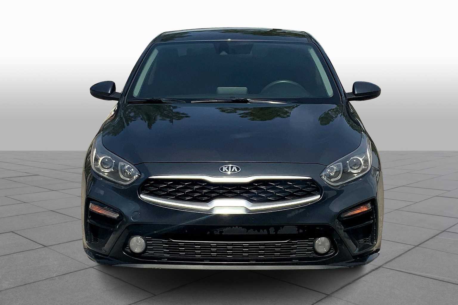 2021 Kia Forte LXS photo 3