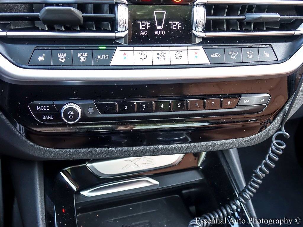 2022 BMW X3 - Image 25