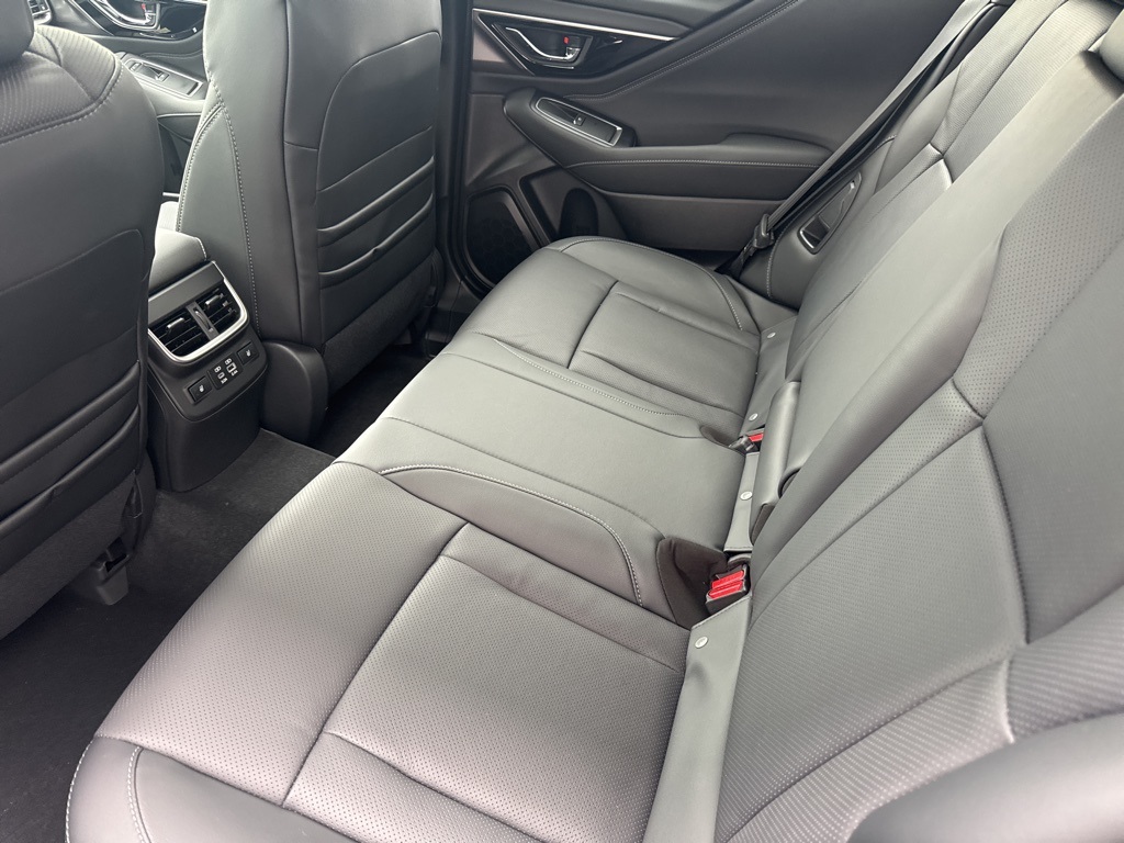 2025 Subaru Outback Limited XT photo 22
