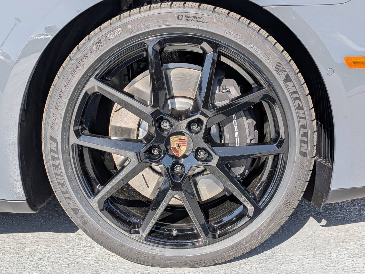 2026 Porsche Panamera E-Hybrid 4 photo 26