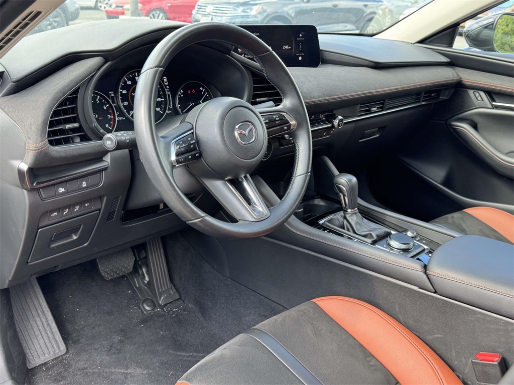 2025 Mazda Mazda3 2.5 Carbon Turbo photo 2