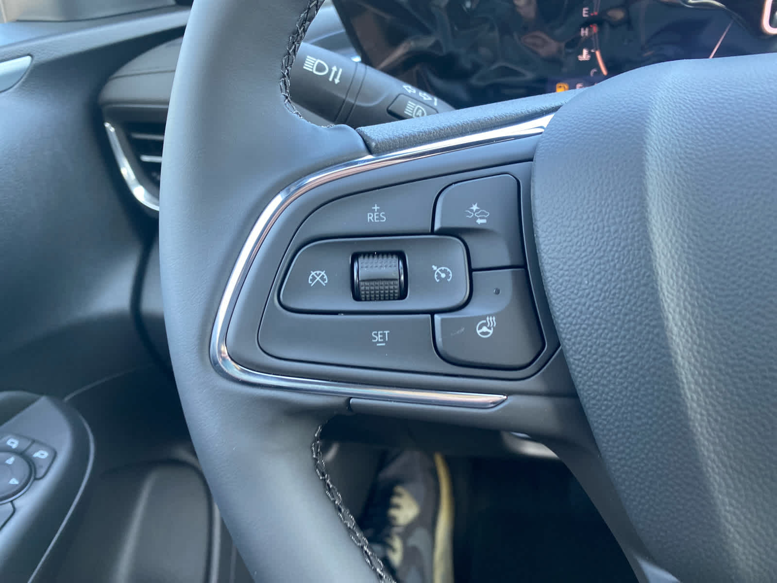 2025 Buick Envista Preferred photo 16