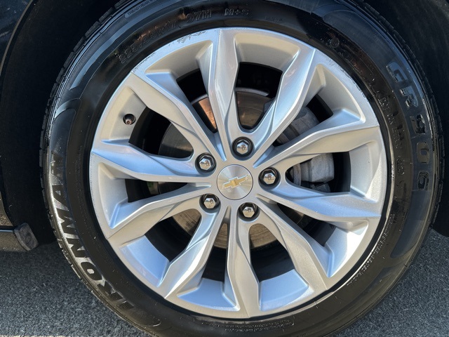 2023 Chevrolet Malibu 1LT photo 8