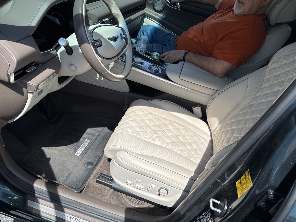 2024 Genesis GV80 3.5T photo 2