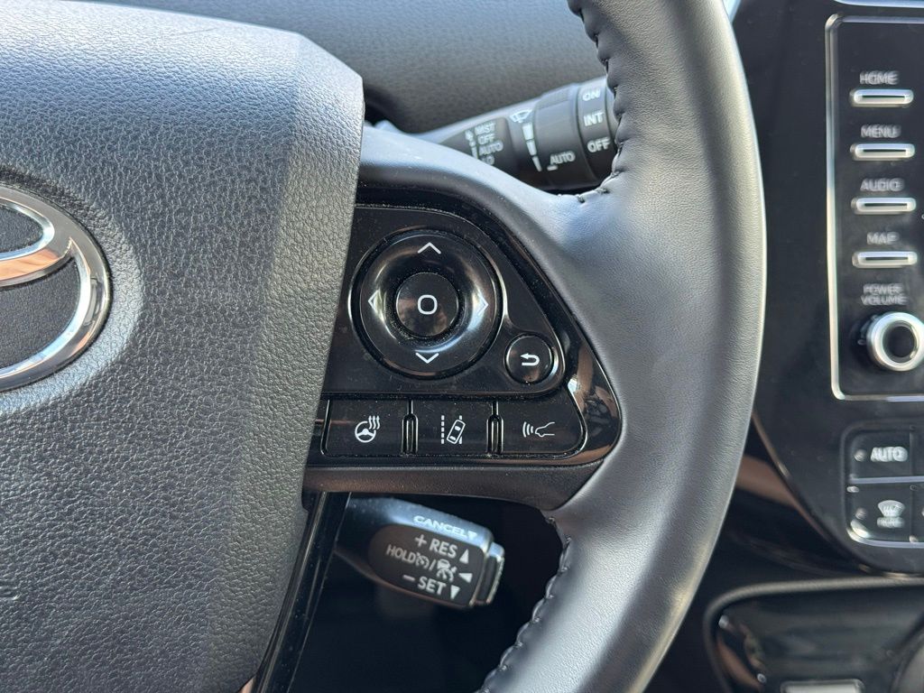 2022 Toyota Prius LE AWD-e photo 24
