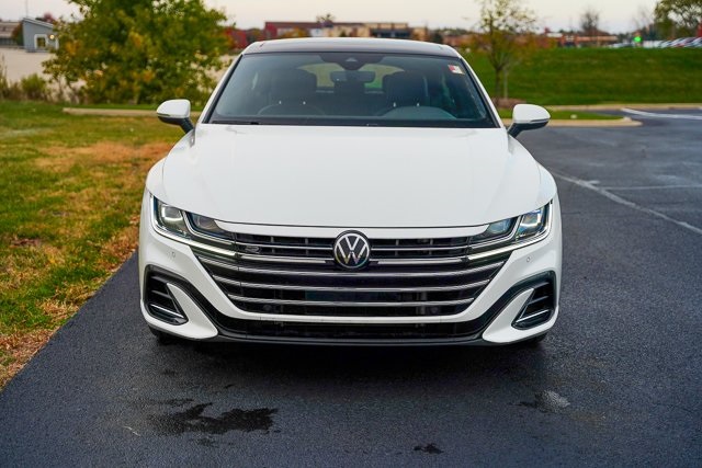 2023 Volkswagen Arteon SEL R-Line photo 2