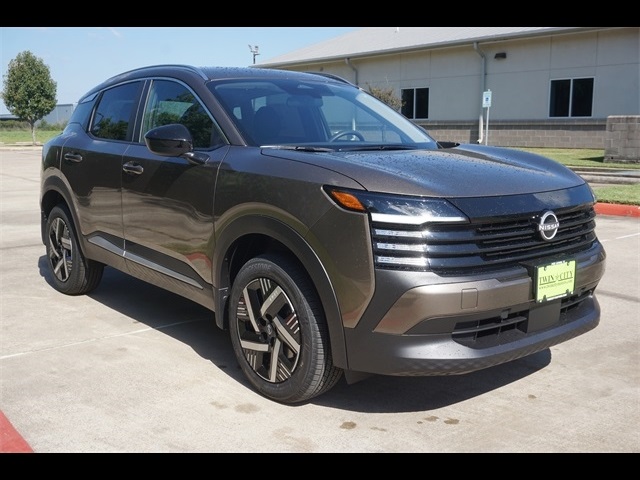 2026 Nissan Kicks SV's photo