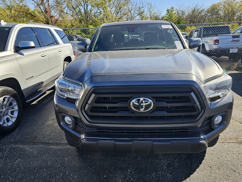 Used 2020 Toyota Tacoma TRD Off Road with VIN 3TMCZ5AN4LM325567 for sale in Kansas City