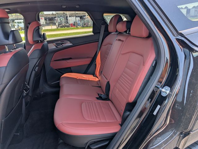 2024 Kia Sportage photo 16