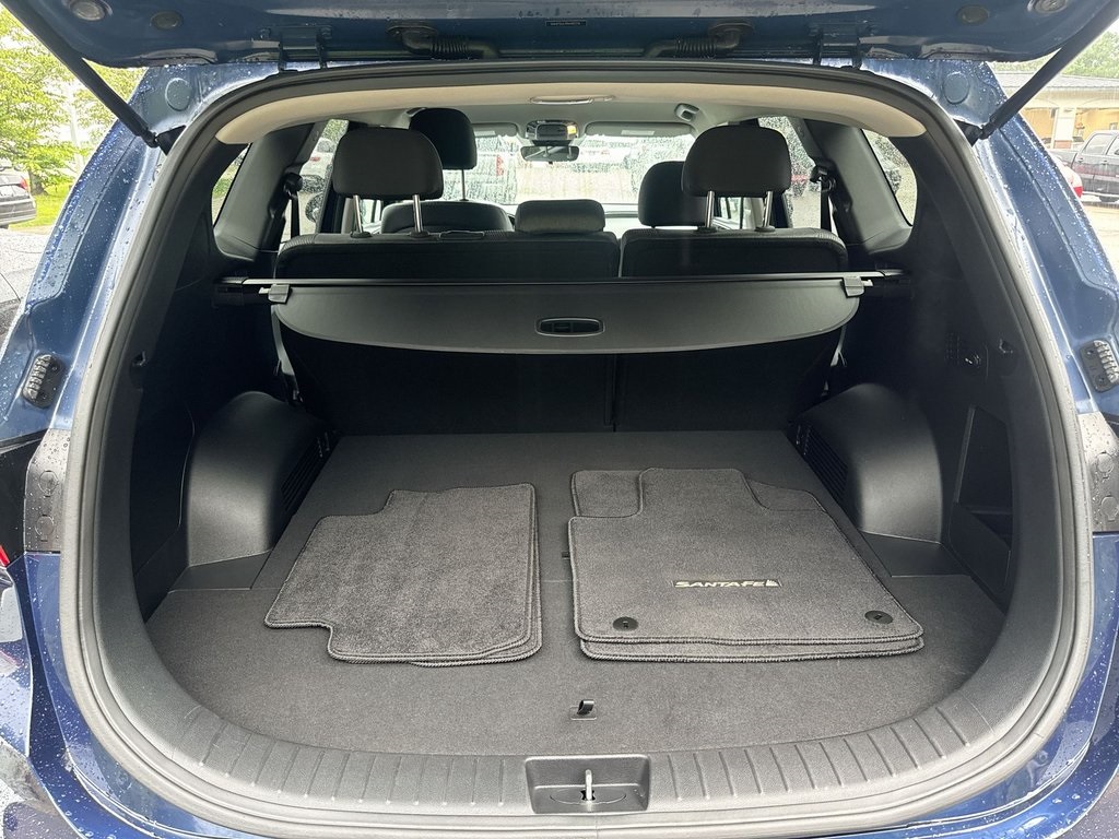 2022 Hyundai Santa Fe SE photo 13