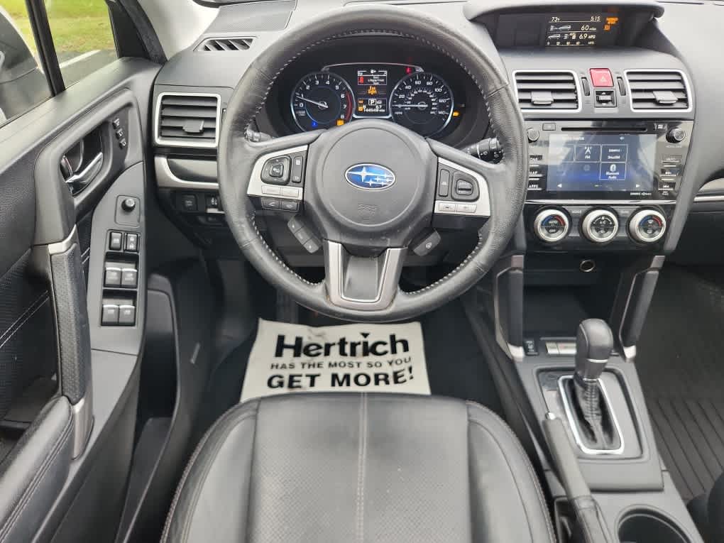 2017 Subaru Forester Touring photo 8