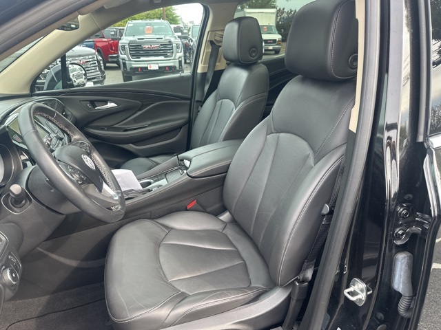 2017 Buick Envision Essence photo 9