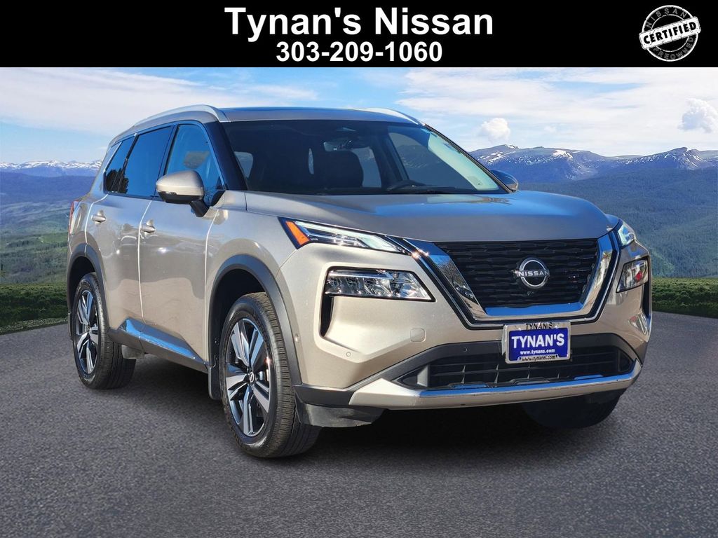 2023 Nissan Rogue Platinum's photo