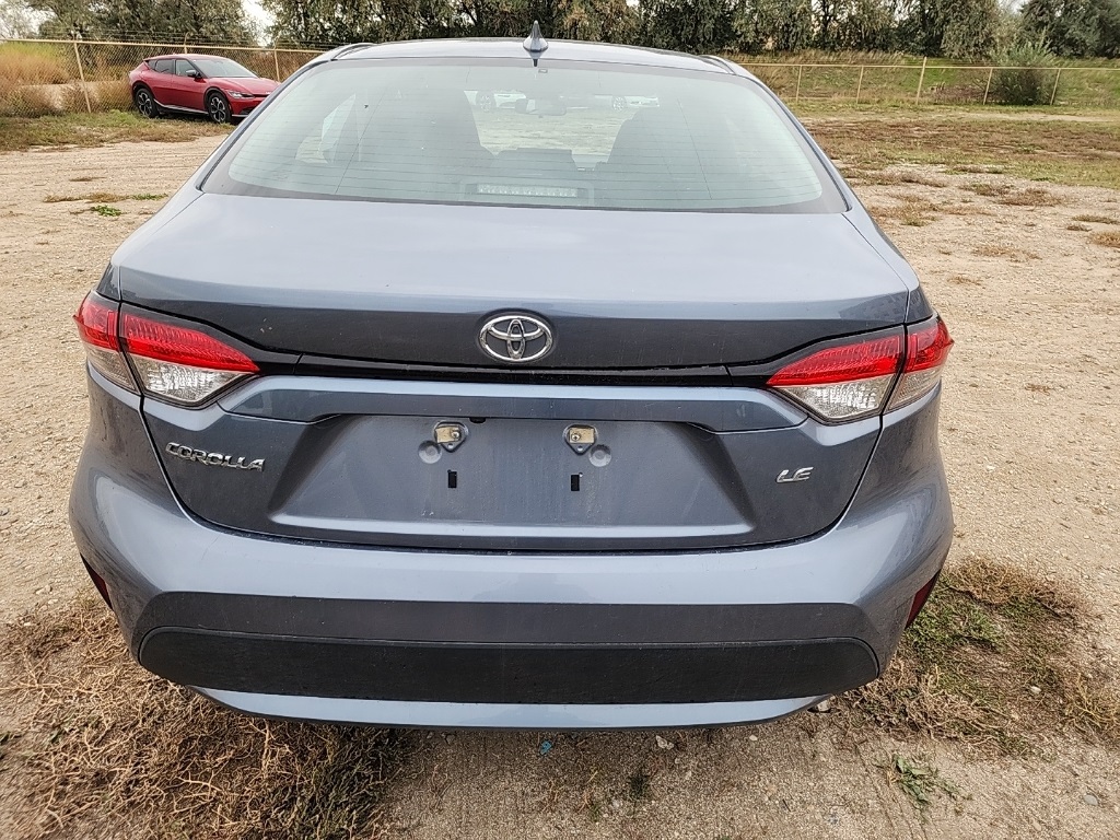 2021 Toyota Corolla LE photo 4
